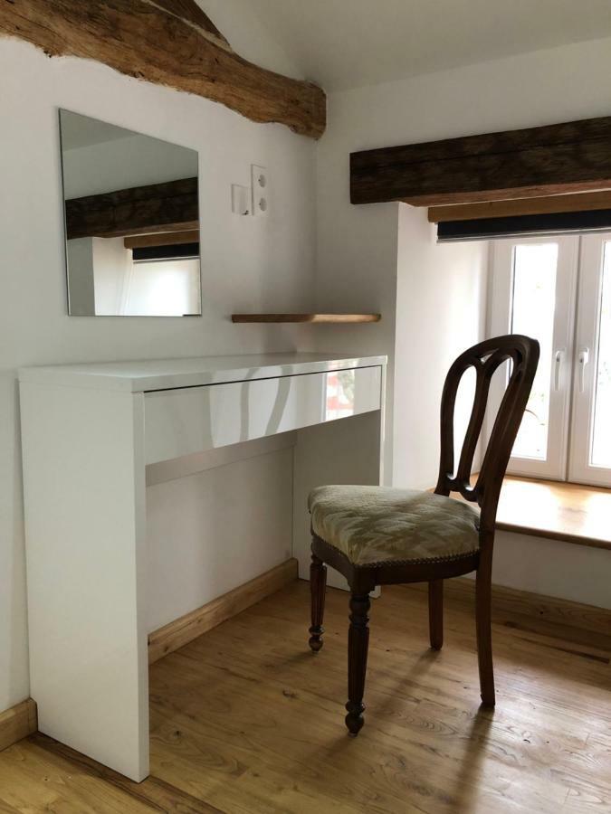 The Walnut Tree Gite Le Dorat Exterior photo