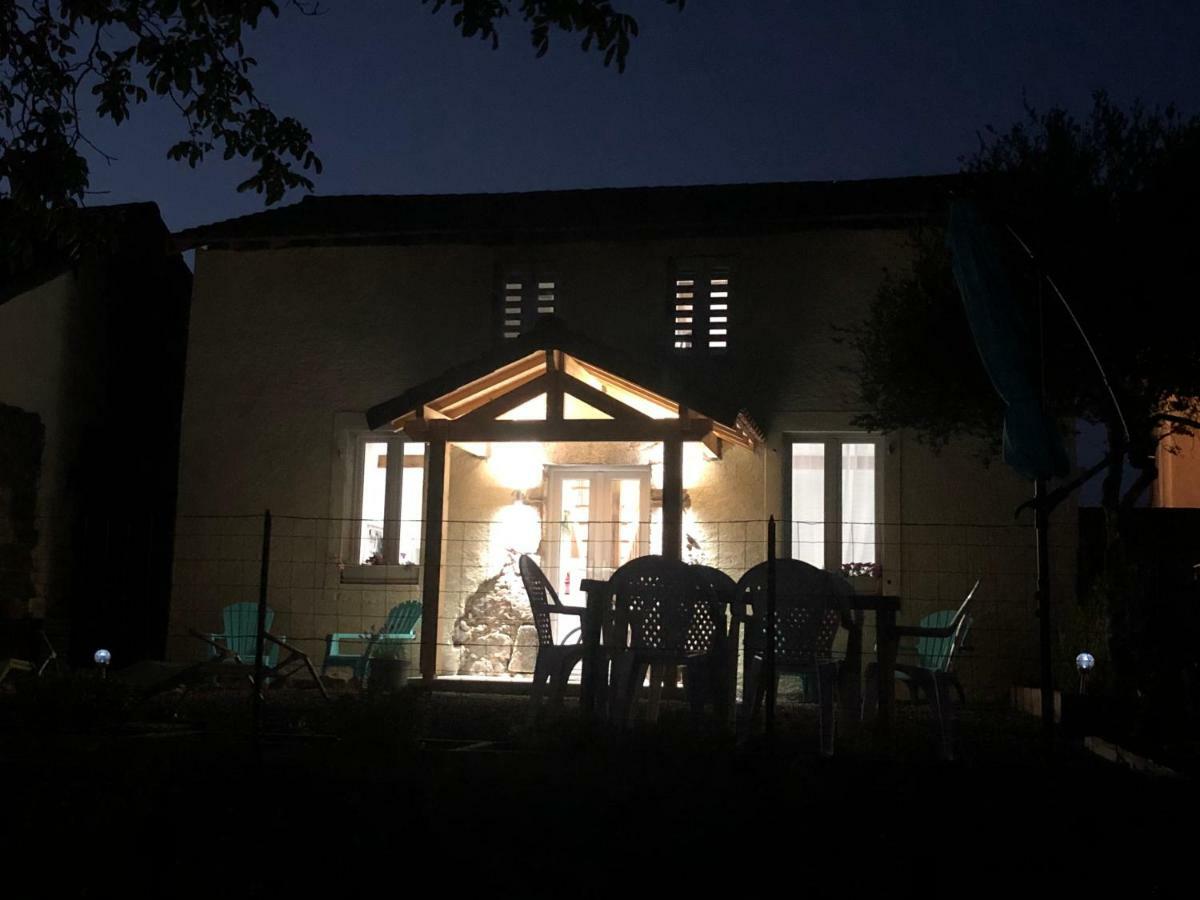 The Walnut Tree Gite Le Dorat Exterior photo